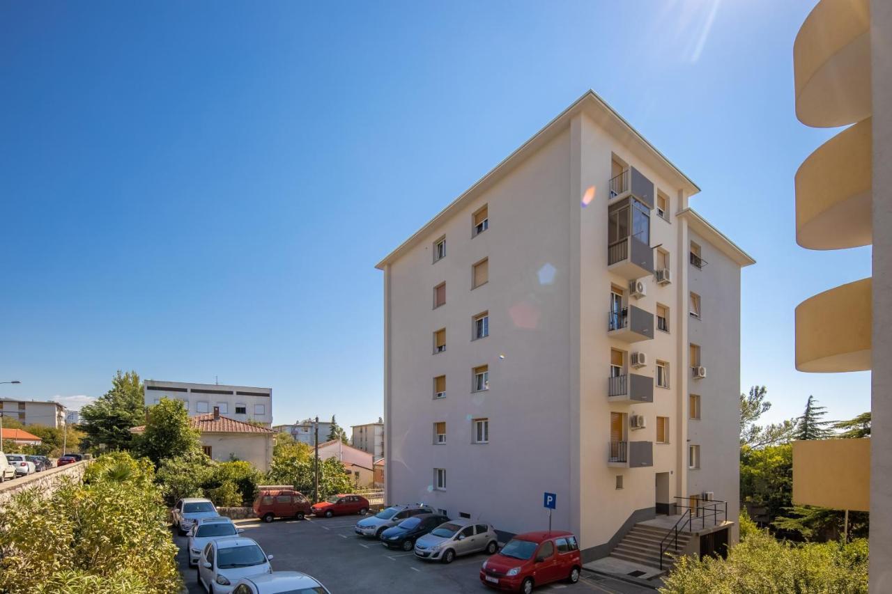 Blue Allure Apartment Rijeka Luaran gambar