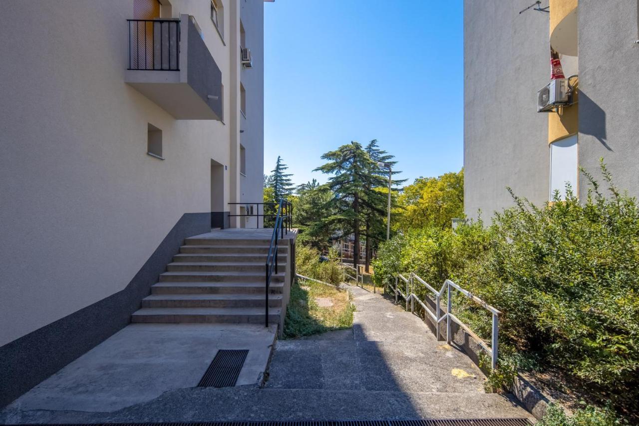 Blue Allure Apartment Rijeka Luaran gambar